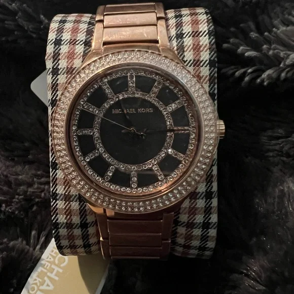 Michael Kors | Accessories | Michael Kors Rose Gold Tone  display picture 2